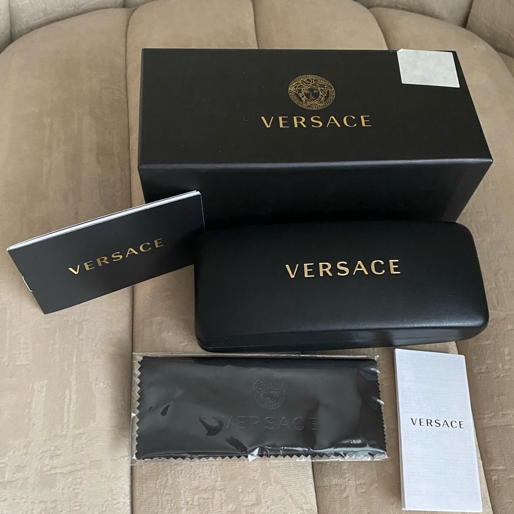 Versace Authentic Hard Eyeglass Case Slim Size in Black